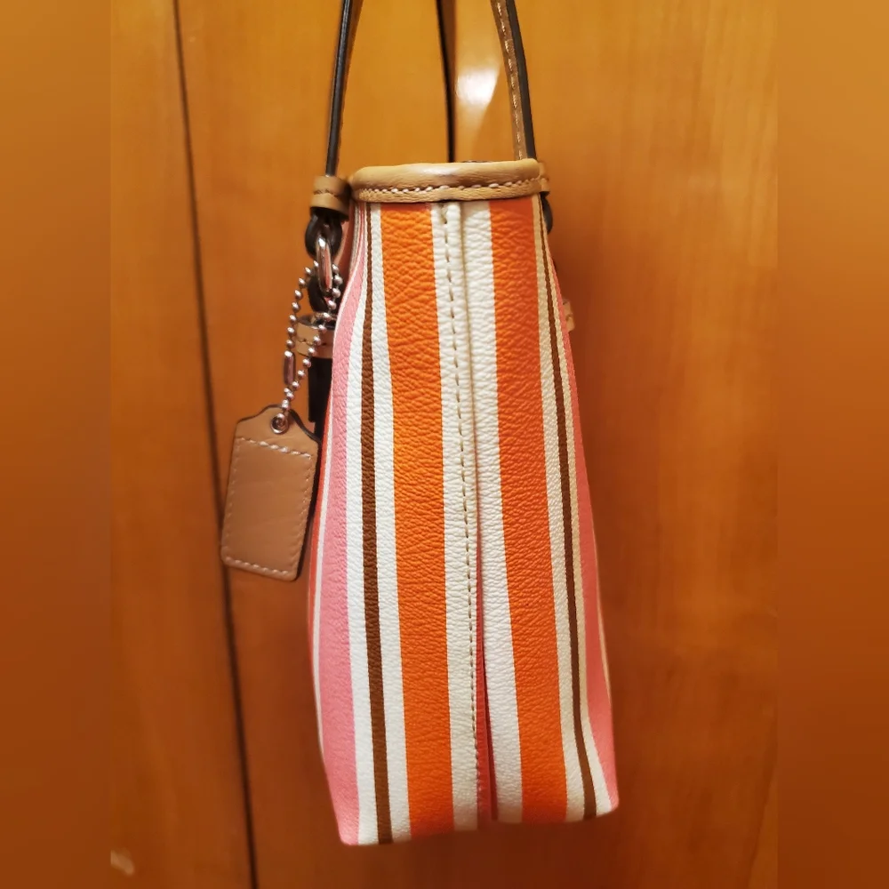 Coach stripes bag NWNT - Picture 9 of 12